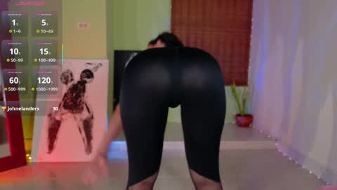 Snapshot of emma_blanco chatting on 04-30-26, 03:40 Emma online show from 04-30-26, 03:40