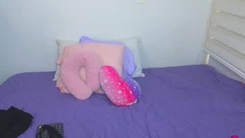 Emma Blue  modelo independiente online show from 01-26-25, 07:52