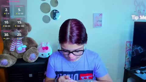 emma_boo_ online show from 02-18-26, 04:25