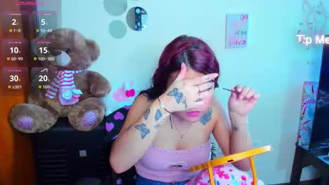 emma_boo_ online show from 03-19-26, 08:02