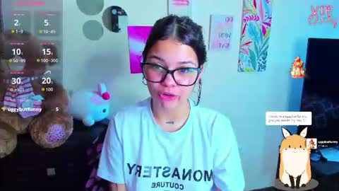 Snapshot of emma_boo_ chatting on 06-20-26, 02:20 emma_boo_ online show from 06-20-26, 02:20