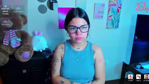 Snapshot of emma_boo_ chatting on 07-02-26, 02:23 emma_boo_ online show from 07-02-26, 02:23