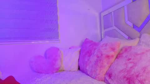  Emma  online show from 03-13-26, 02:40