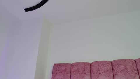 Emma online show from 01-15-26, 03:11