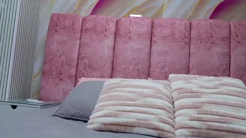 Emma online show from 04-09-26, 03:06