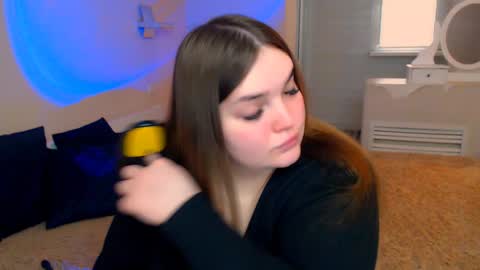 Snapshot of emma_dorn chatting on 01-17-25, 11:17 Eva online show from 01-17-25, 11:17