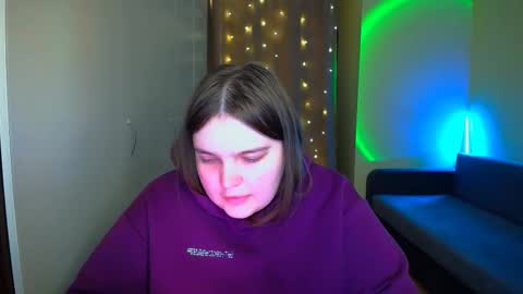 Snapshot of emma_dorn chatting on 11-27-25, 11:56 Eva online show from 11-27-25, 11:56