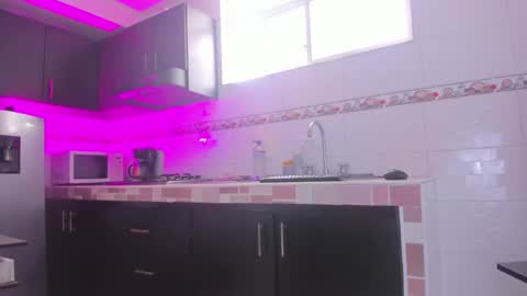 Emma online show from 03-17-26, 06:55