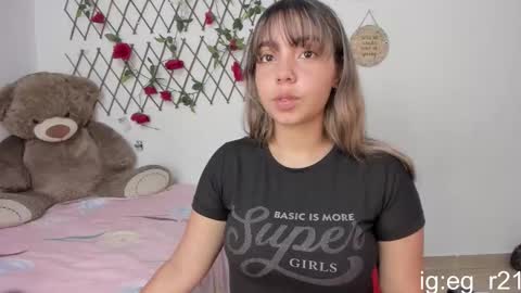 Snapshot of emma_grayys chatting on 11-28-25, 03:53 emma_grayys online show from 11-28-25, 03:53