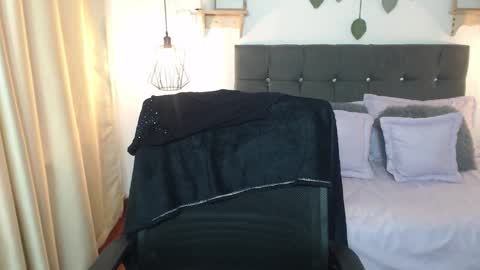 Tell me Emma online show from 03-29-26, 02:28