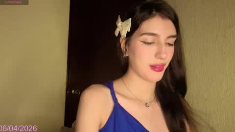Emma 3 online show from 04-11-26, 01:10