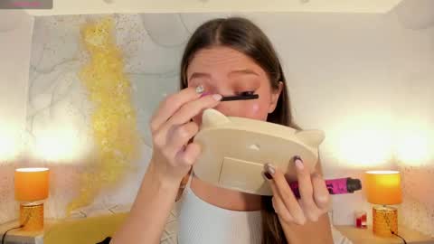 emma_jhoons online show from 11-05-25, 11:10