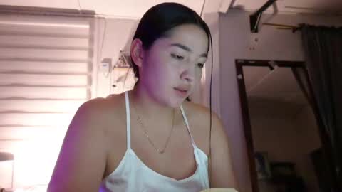 Snapshot of emma_johnson_ chatting on 12-10-24, 01:22 emma_johnson_ online show from 12-10-24, 01:22