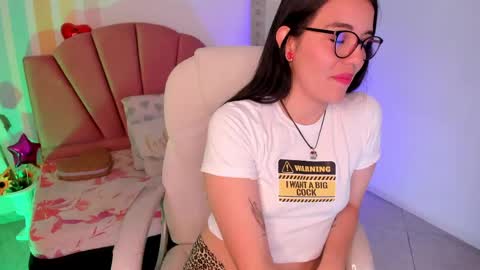 Emma  online show from 06-08-26, 04:18