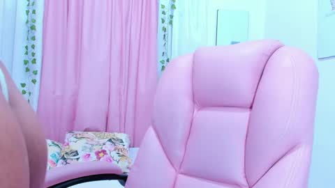 Emma online show from 03-04-25, 07:32