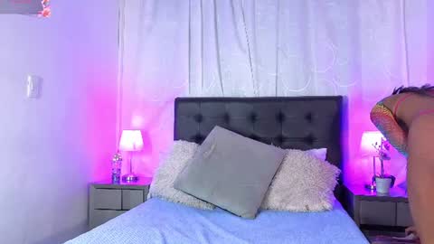 Snapshot of emma_martiin chatting on 07-14-26, 11:10 Im Emma online show from 07-14-26, 11:10