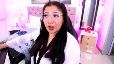 Emma Monserratt online show from 02-20-25, 03:45