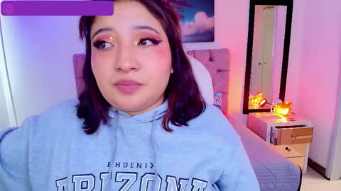 Emma Monserratt online show from 09-17-25, 07:37