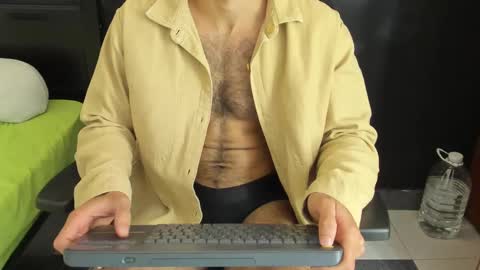 Snapshot of emma_muscle_ chatting on 03-07-25, 09:59 emma online show from 03-07-25, 09:59