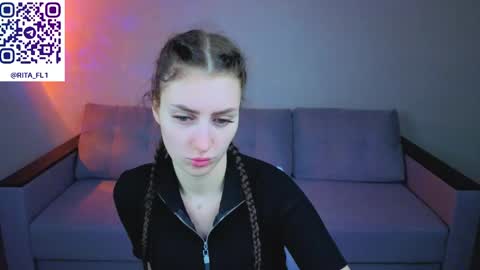 Emma Myer online show from 04-20-26, 01:41