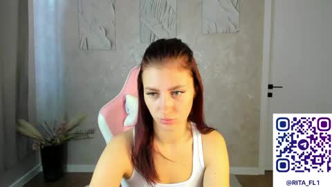 Emma Myer online show from 05-12-26, 02:08
