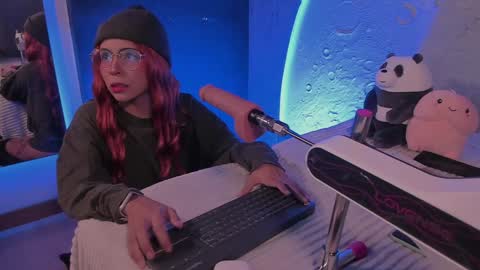 Snapshot of emma_nakamura chatting on 01-28-25, 10:02 online show from 01-28-25, 10:02