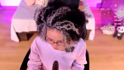     online show from 02-15-26, 12:36