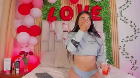 Emma online show from 02-19-26, 07:32