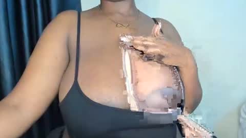 Snapshot of emma_remi chatting on 03-04-25, 08:27 emma_remi online show from 03-04-25, 08:27