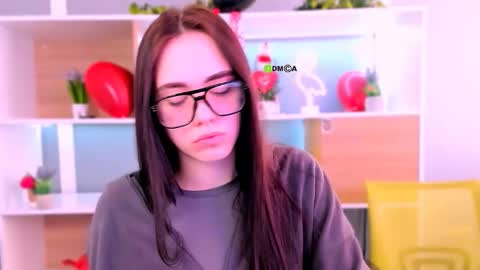 emma_swee online show from 02-20-26, 06:26