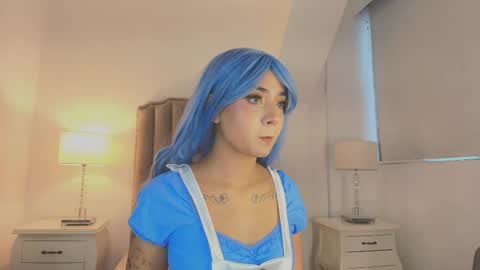 Ema online show from 10-27-25, 12:20