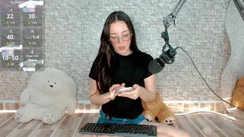 Emma  online show from 04-08-26, 03:06