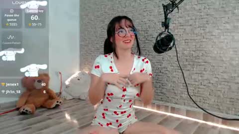 Emma  online show from 07-26-26, 02:53