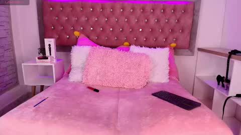 neko  online show from 03-03-25, 11:46