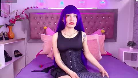 neko  online show from 10-04-25, 10:19