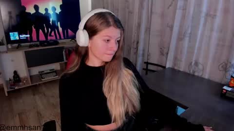 Ema .l. online show from 07-12-26, 12:34