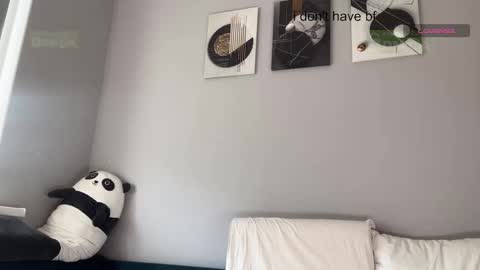 Snapshot of emmaandjake chatting on 09-25-25, 01:26 emmaandjake online show from 09-25-25, 01:26