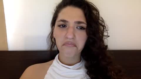 Emma online show from 01-13-25, 05:55