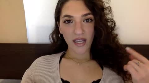 Emma online show from 01-15-25, 05:47