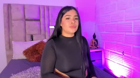 Snapshot of emmabecket2 chatting on 11-04-25, 03:16 emma becket online show from 11-04-25, 03:16