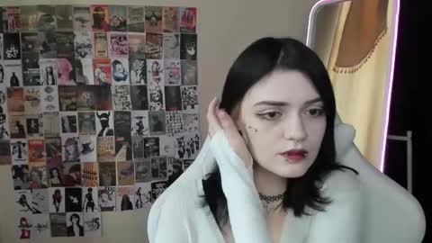 Emma online show from 11-15-25, 07:38