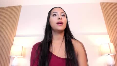 emmaespencer  online show from 02-01-26, 03:16