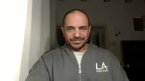 Ariel online show from 03-03-25, 03:52