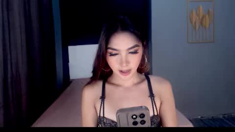 Snapshot of emmahardcockts chatting on 06-01-26, 03:08 Emma online show from 06-01-26, 03:08