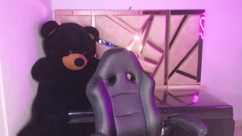 Emma online show from 12-29-24, 08:04