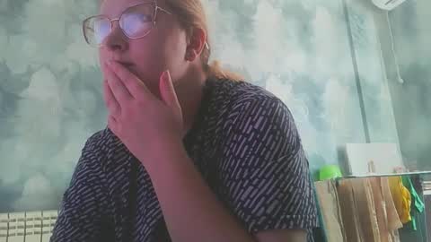 Snapshot of emmamelody944534 chatting on 09-30-25, 09:47 emmamelody online show from 09-30-25, 09:47