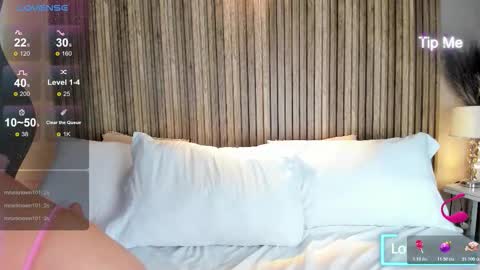 Snapshot of emmamillerr_ chatting on 11-12-25, 04:57 EmmaMillerr online show from 11-12-25, 04:57