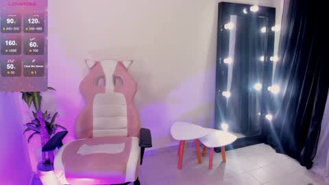 Emma Russell online show from 01-09-25, 08:33