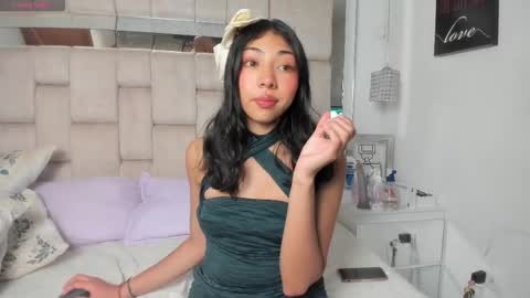 Emma online show from 03-19-26, 06:50