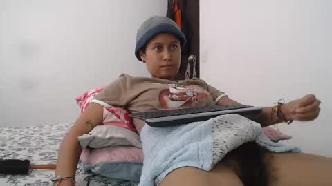 emmasweet95 online show from 01-13-26, 07:52